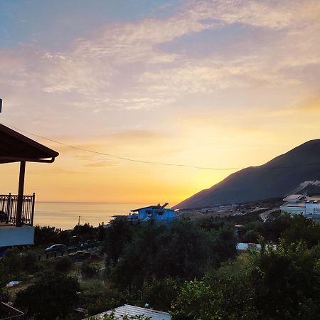 Villa Janilla Dhermi Bagian luar foto